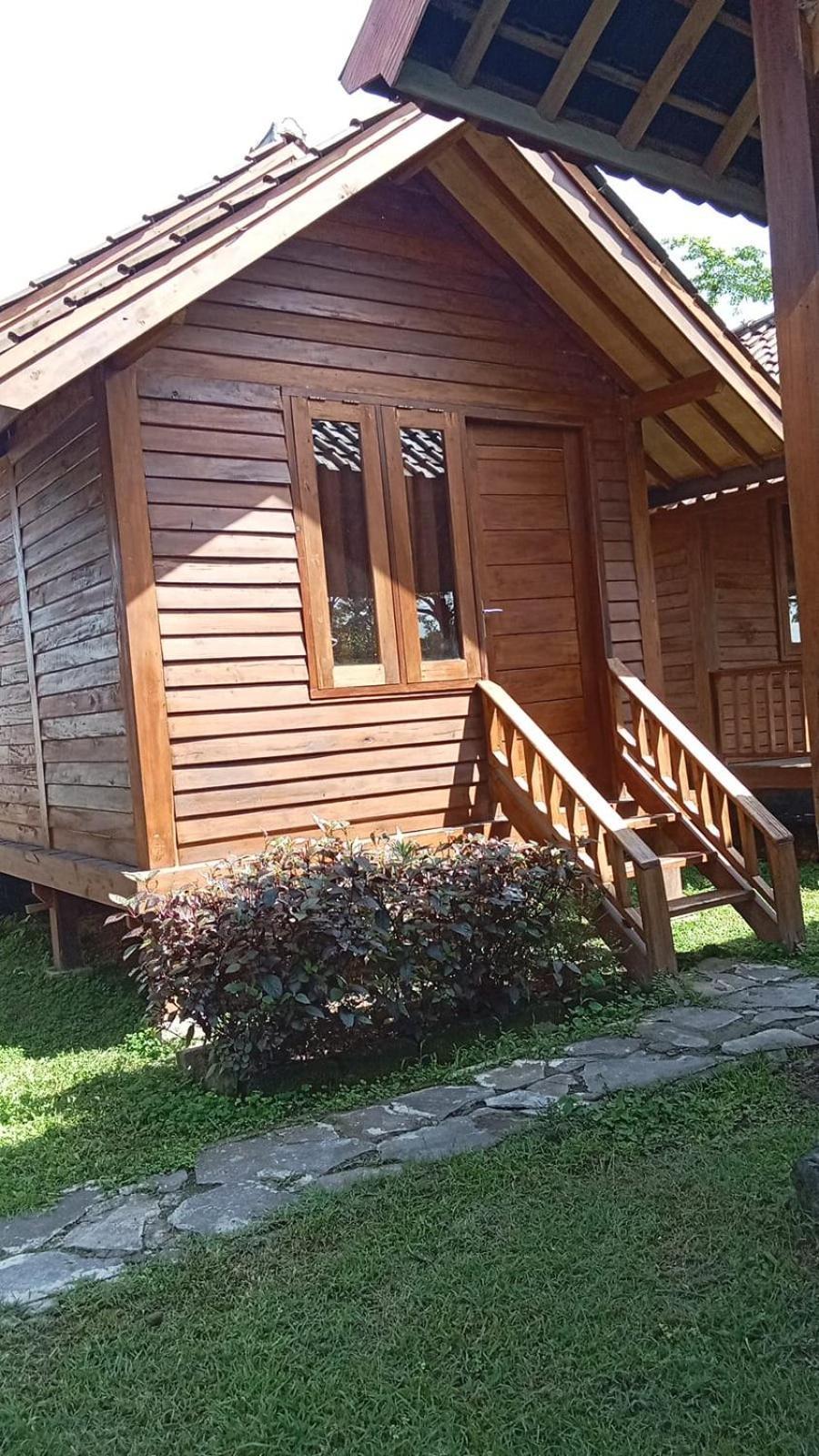 Mayeka Transit Hostel Bandara Internasional Lombok Praya Luaran gambar