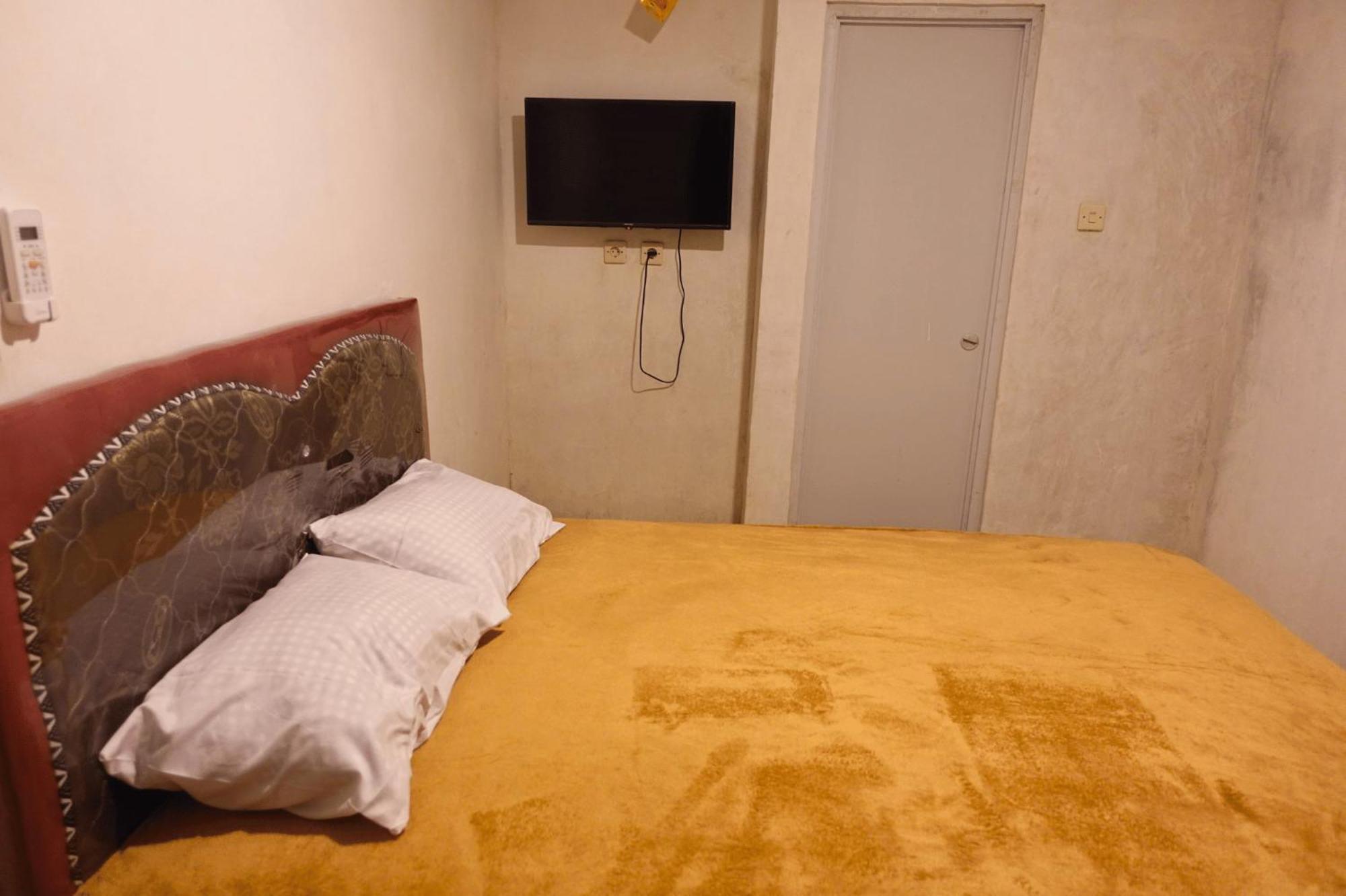 Mayeka Transit Hostel Bandara Internasional Lombok Praya Luaran gambar