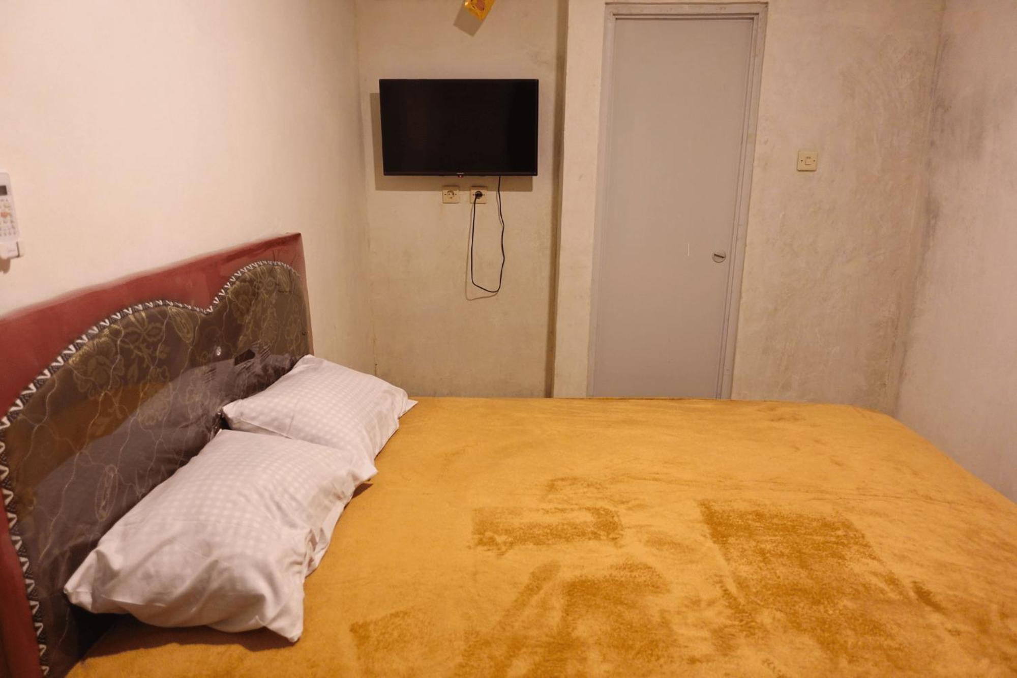 Mayeka Transit Hostel Bandara Internasional Lombok Praya Luaran gambar